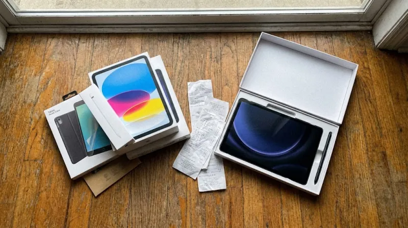 아이패드 풀세트와 갤탭 S9 FE 기본 구성 비교